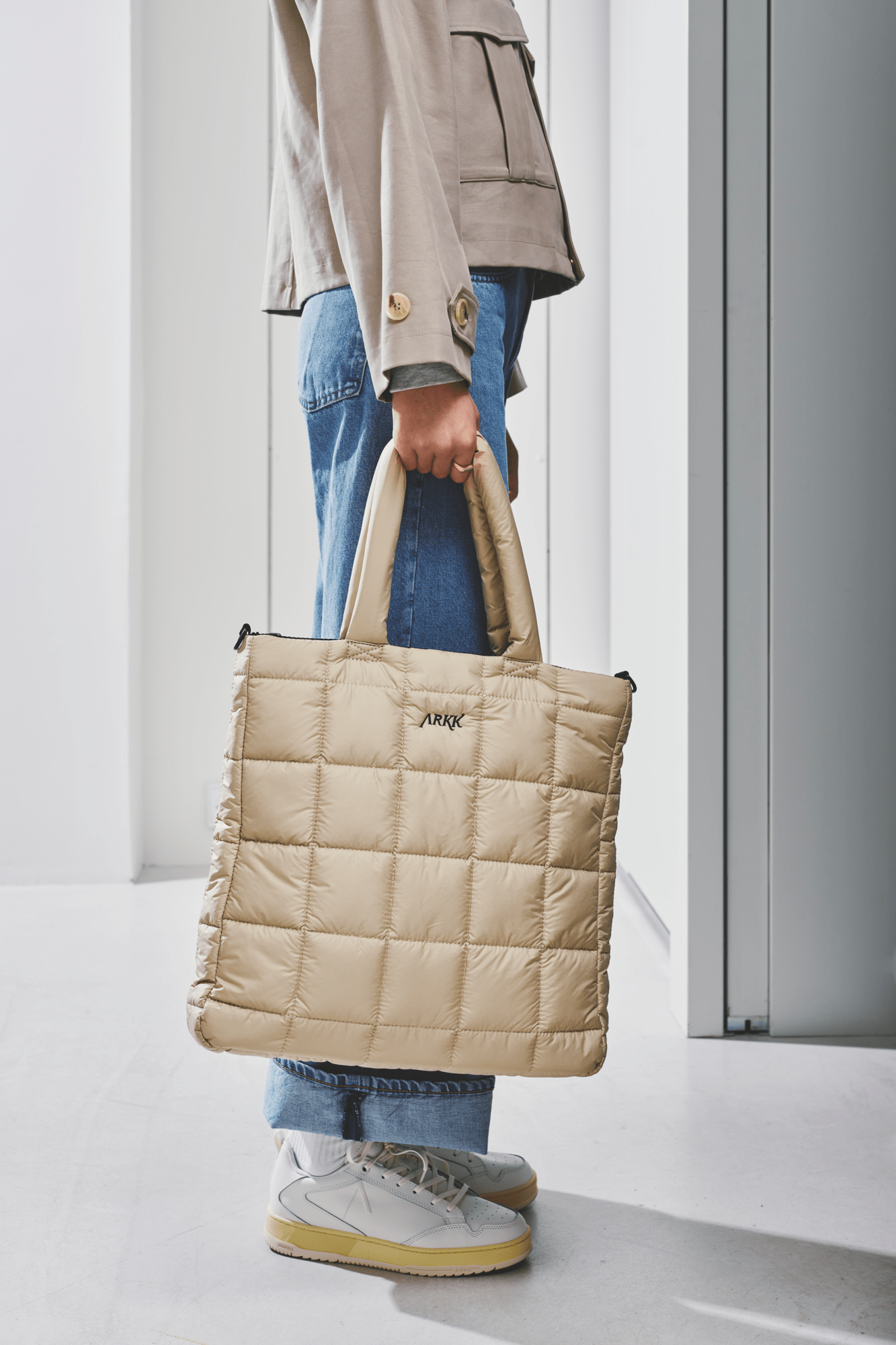 ARKK Accessories ARKK Padded Shopper | Light Desert Black Shopper